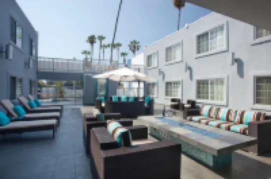 The Kinney - Venice Beach Hotels in Marina del Rey