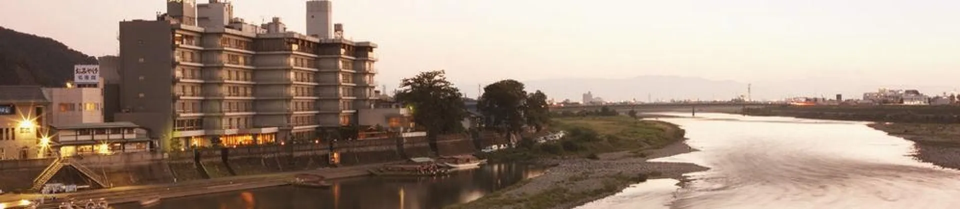 Nâng tầm dịch vụ