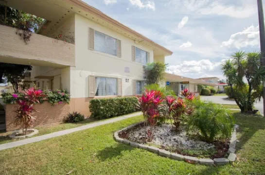 邁阿密機場汽車旅館公園道酒店