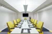 Kinzie Hotel