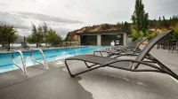 Best Western Plus Hood River Inn - Pools