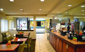 Days Inn by Wyndham Pleasant Prairie Kenosha