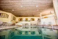 Tanque Verde Guest Ranch - Pools
