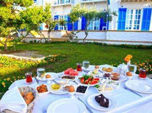 Hotel Mavi Beyaz