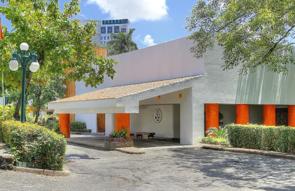 比亞埃爾莫薩市中心嘉年華旅館