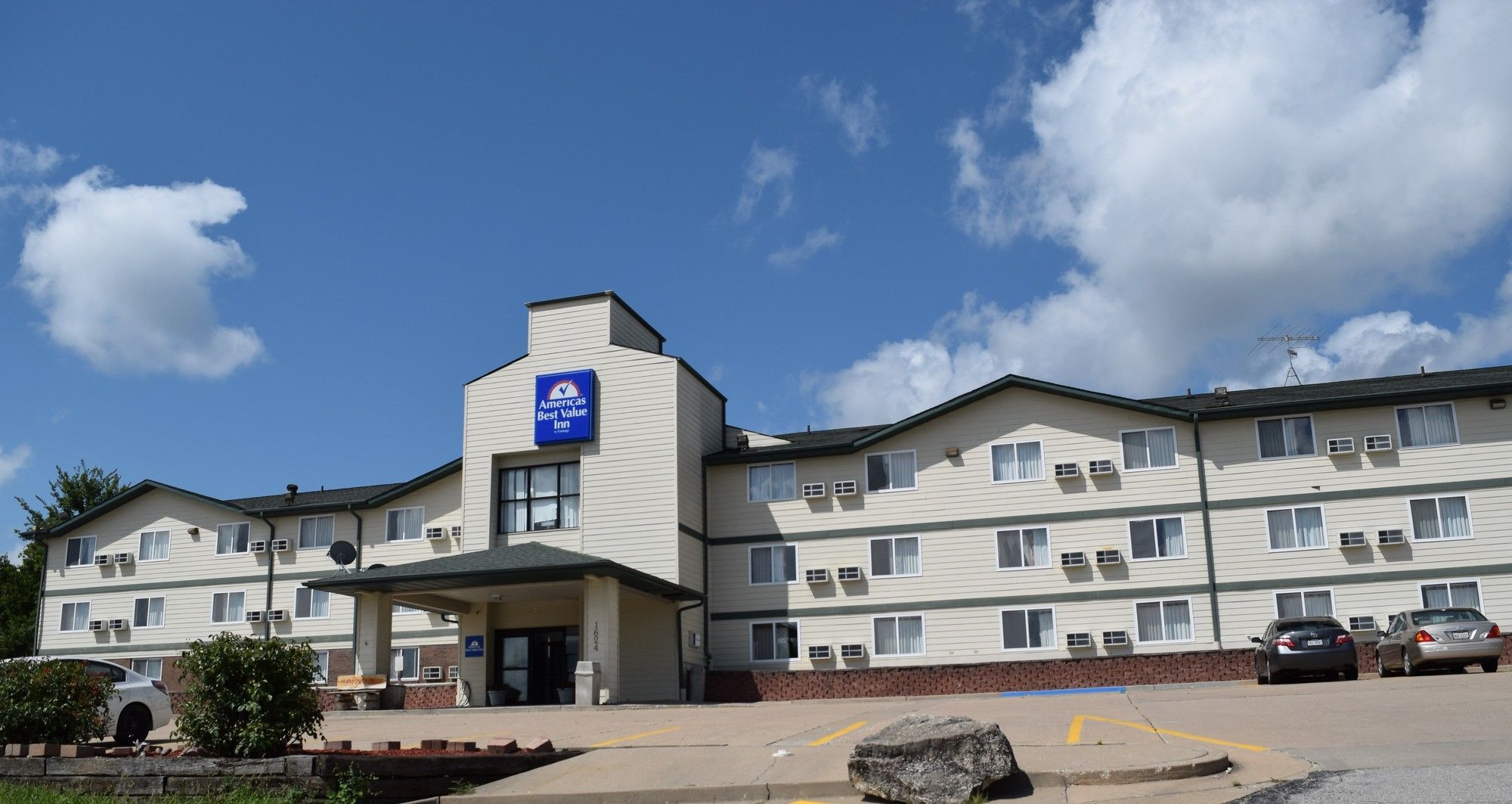 Americas Best Value Inn Jefferson City