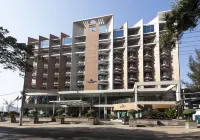 Long Beach Hotel Hotels near Sopnatori Park Ramu Cox＇s Bazar