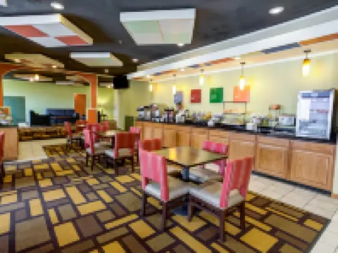 Quality Inn & Suites Lenexa Kansas City Hoteles en Lenexa