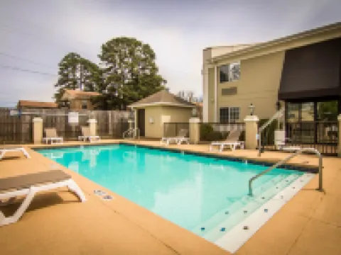 クオリティ  イン  ラストン ラストンのホテル