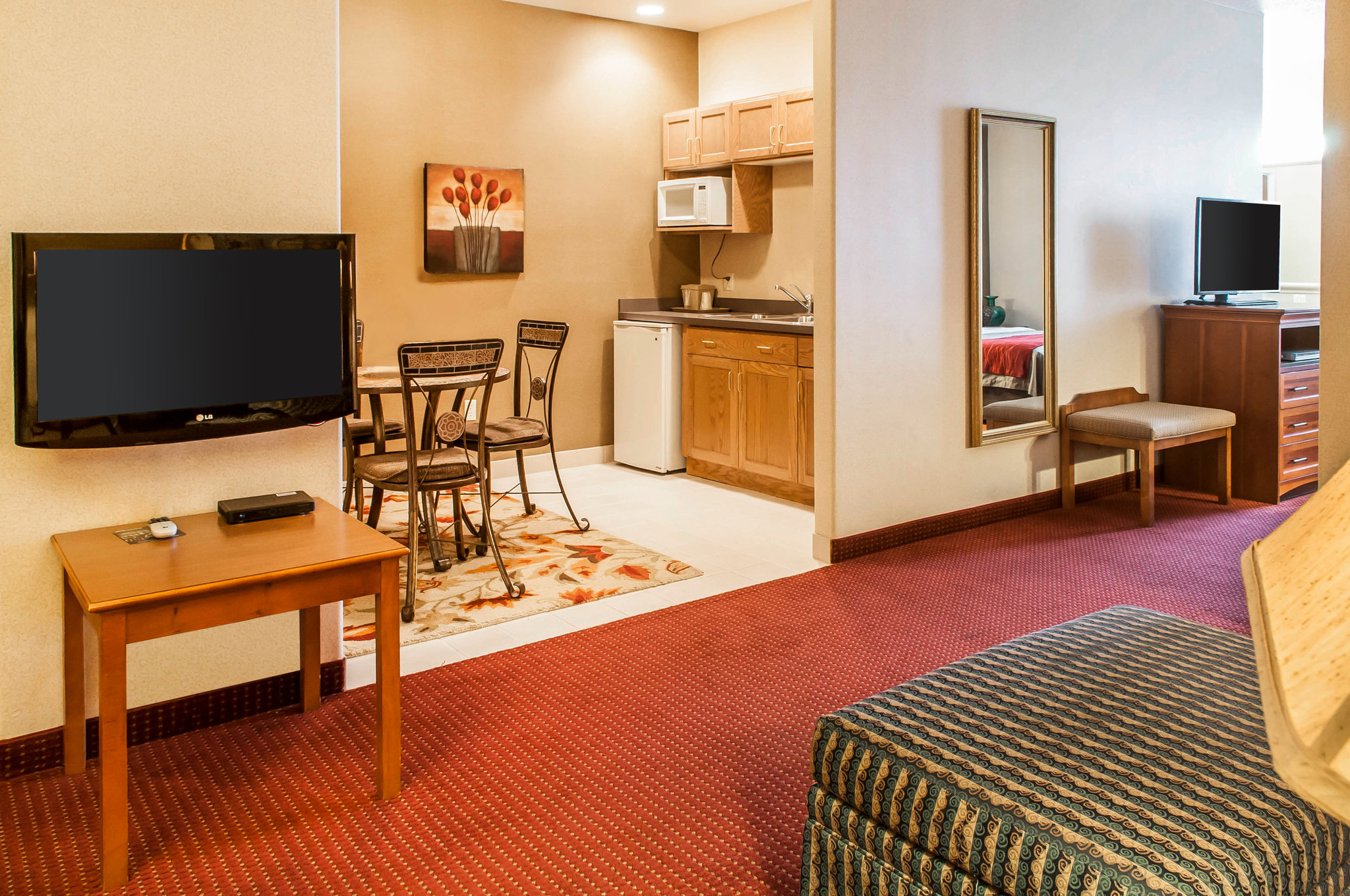 Comfort Inn & Suites I-25 Near Spaceport America