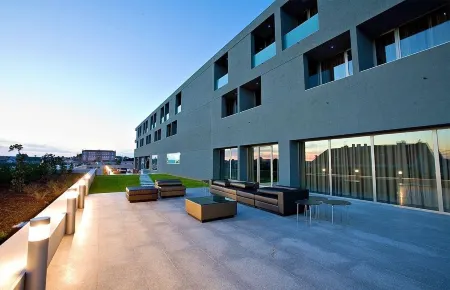 Villa C Boutique Hotel Отели в г. Арворе