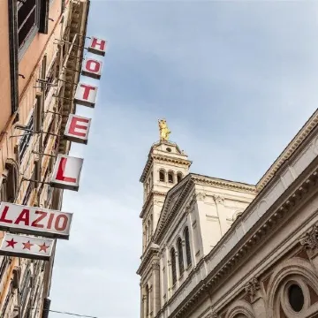 Raeli Hotel Lazio Отели рядом с достопримечательностью «Улица Виа-Маргутта»