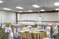 Clarion Hotel Anaheim Resort - Aamiainen