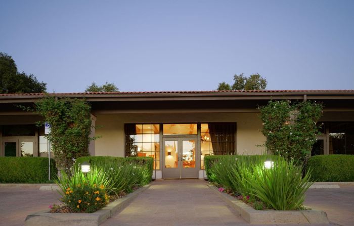 Riviera Oaks Resort by Coolvacay