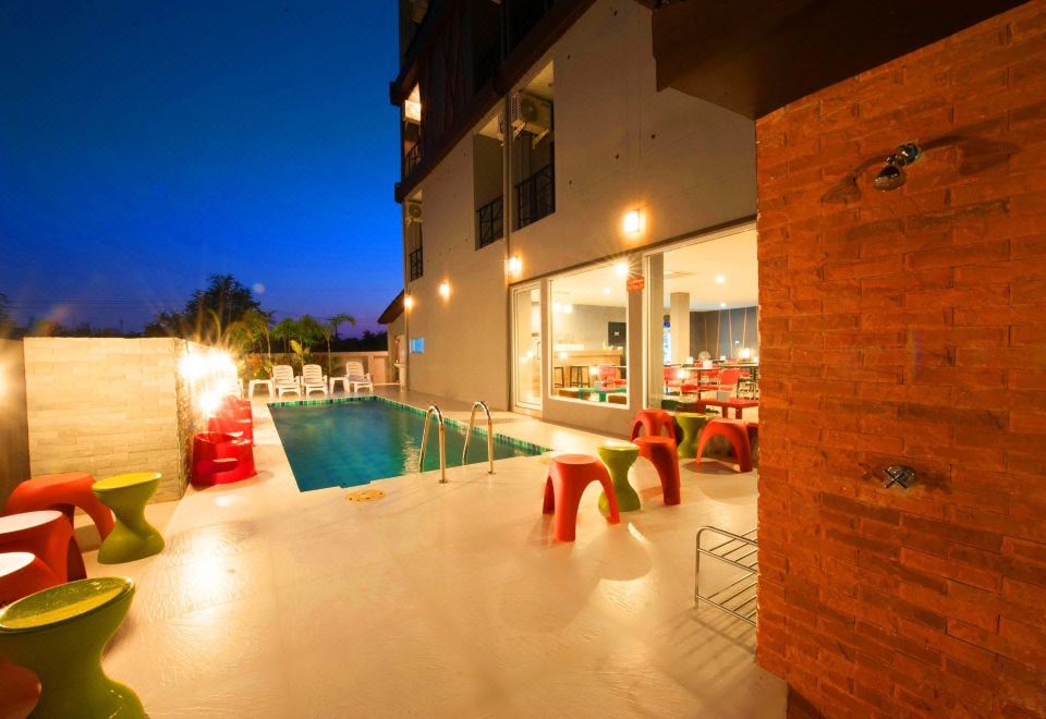 4. 드웰라 수바르나..