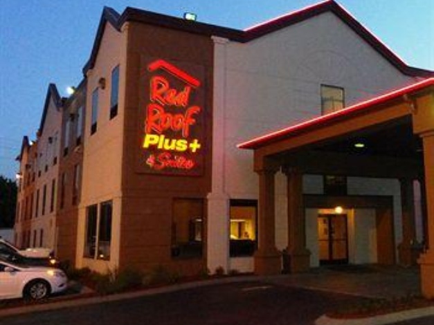 Red Roof Inn Plus+ & Suites Chattanooga - Downtown