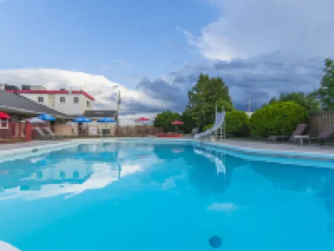 Motel 6 Moncton, NB โรงแรมในมองก์ตัน