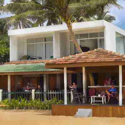 Ranmal Beach Hotel Hotel Exterior