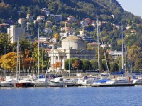 Hotel Barchetta Excelsior Hotels in Como