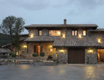 El Acebo de Casa Muria Hotel a 