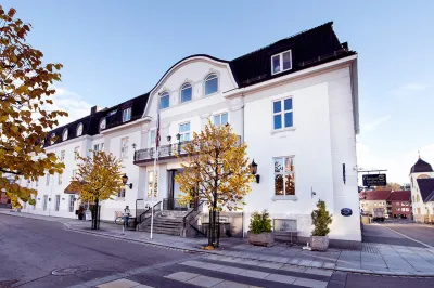 Home Hotel Atlantic Hotels near Ovre Myra
