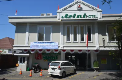Syariah Arini Hotel Hotell i Purwosari