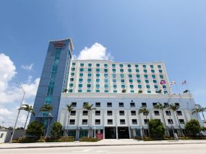 Crowne Plaza Hotel & Resorts Fort Lauderdale Airport/ Cruise, an IHG Hotel