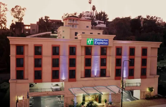 荷里活星光大道智選假日酒店及套房