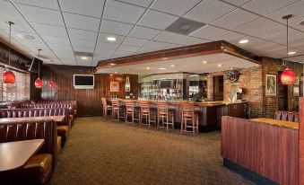 Best Western Plus Carriage Inn