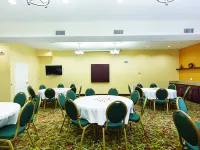 La Quinta Inn & Suites by Wyndham Houston Channelview - breakfast