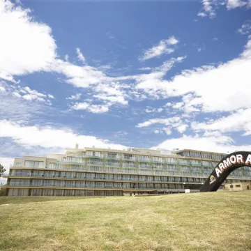 Rydges Mount Panorama Bathurst, an EVT hotel