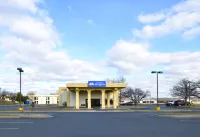 Americas Best Value Inn Moline