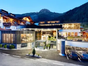 Alpin Life Resort Lürzerhof