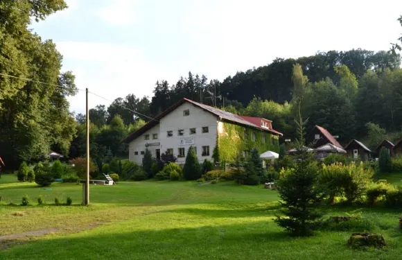 絲克爾卡膳食公寓