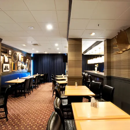Sandman Hotel Montreal - Longueuil