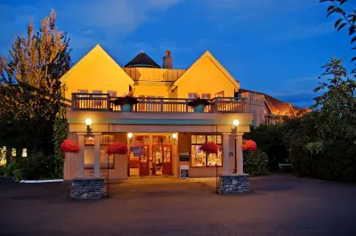 Painter's Lodge, Trademark Collection by Wyndham Hotels near Raspberry Rascals