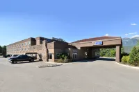 Best Western Mountainview Inn Hotels near Golden Museum and Archives