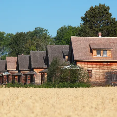 Village Historique de Val-Jalbert Отели в г. Роберваль