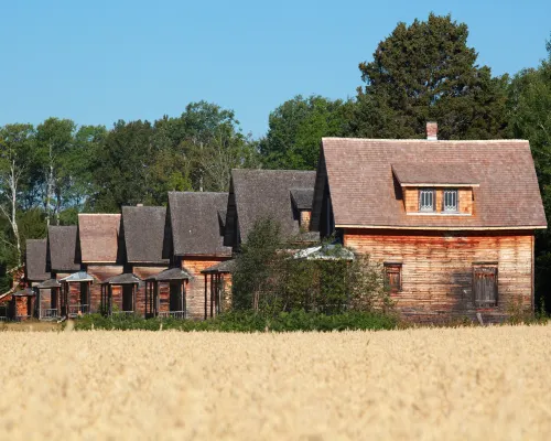 Village Historique de Val-Jalbert Hotels in Roberval