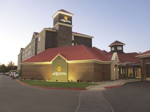 La Quinta Inn & Suites by Wyndham Las Vegas Summerlin Tech