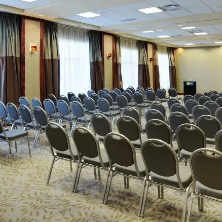 DoubleTree by Hilton Kelowna