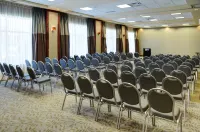 Hotel Kelowna & Conference Centre