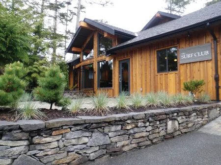 Long Beach Lodge Resort