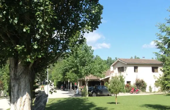 皮林恩科營地旅館