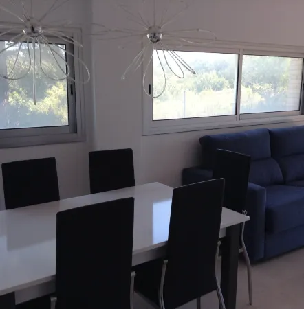 Clauhomes Paradise Village Отели в г. Салоу