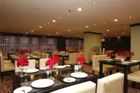 Haven Plaza Olaya by Tijan Hotel Co - 朝食