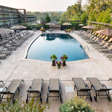 New Hope Inn & Suites