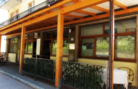 拉貝特託拉餐廳酒店