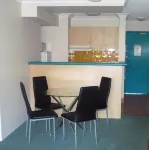 Aruba Beach Resort Hotel di Broadbeach Waters
