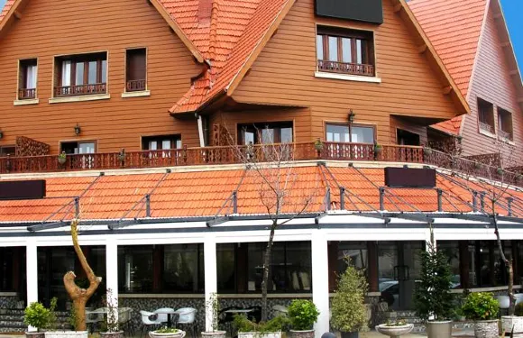 伊芙拉尼足跡酒店